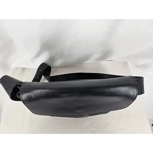 LANCEL VINTAGE BLACK LEATHER SHOULDER BAG – FRONT FLAP – MADE IN ITALY 10"x8"x4" - Picture 5 of 16